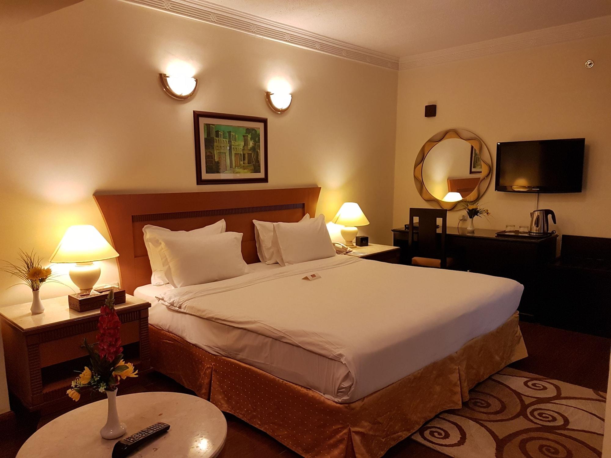 Al Jawhara Metro Hotel Dubai Bagian luar foto