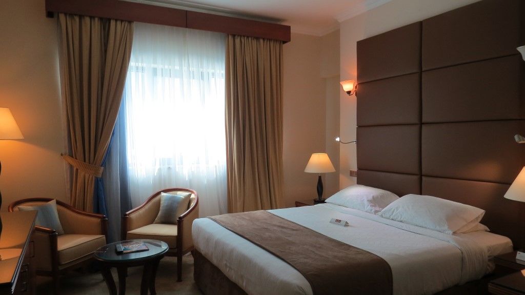Al Jawhara Metro Hotel Dubai Bagian luar foto