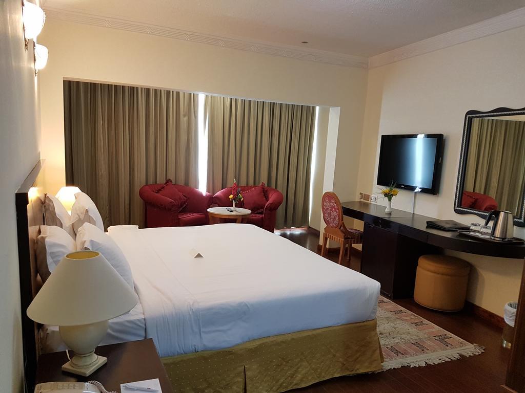 Al Jawhara Metro Hotel Dubai Bagian luar foto